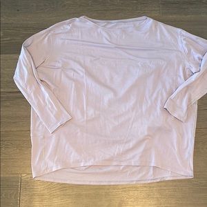 Lululemon lavender t shirt.